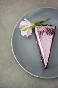 レチノールアイクリームをメンズが使用する際の効果とは？