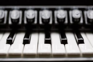 キールズのレチノールで60代におすすめのスキンケアアイテムは？